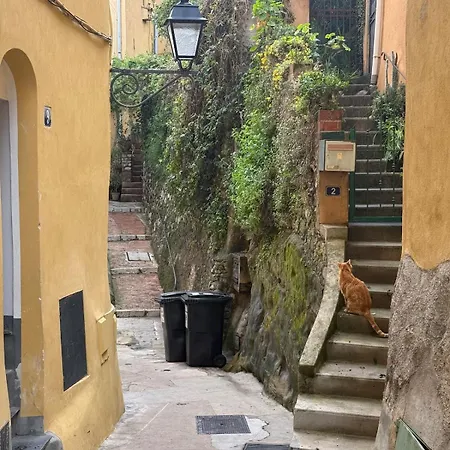 Perche Sur - Vieux * Menton