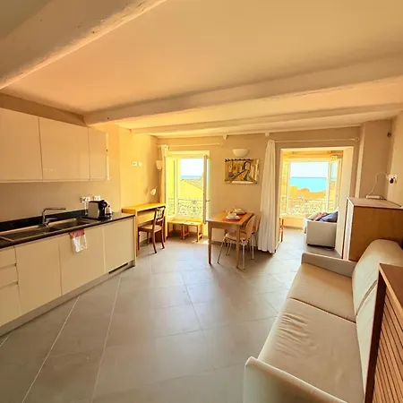 Perche Sur - Vieux Menton