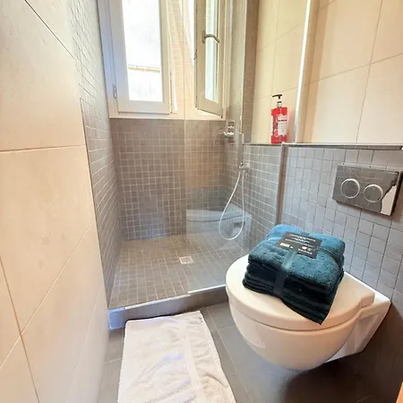 Perche Sur - Vieux מנטון